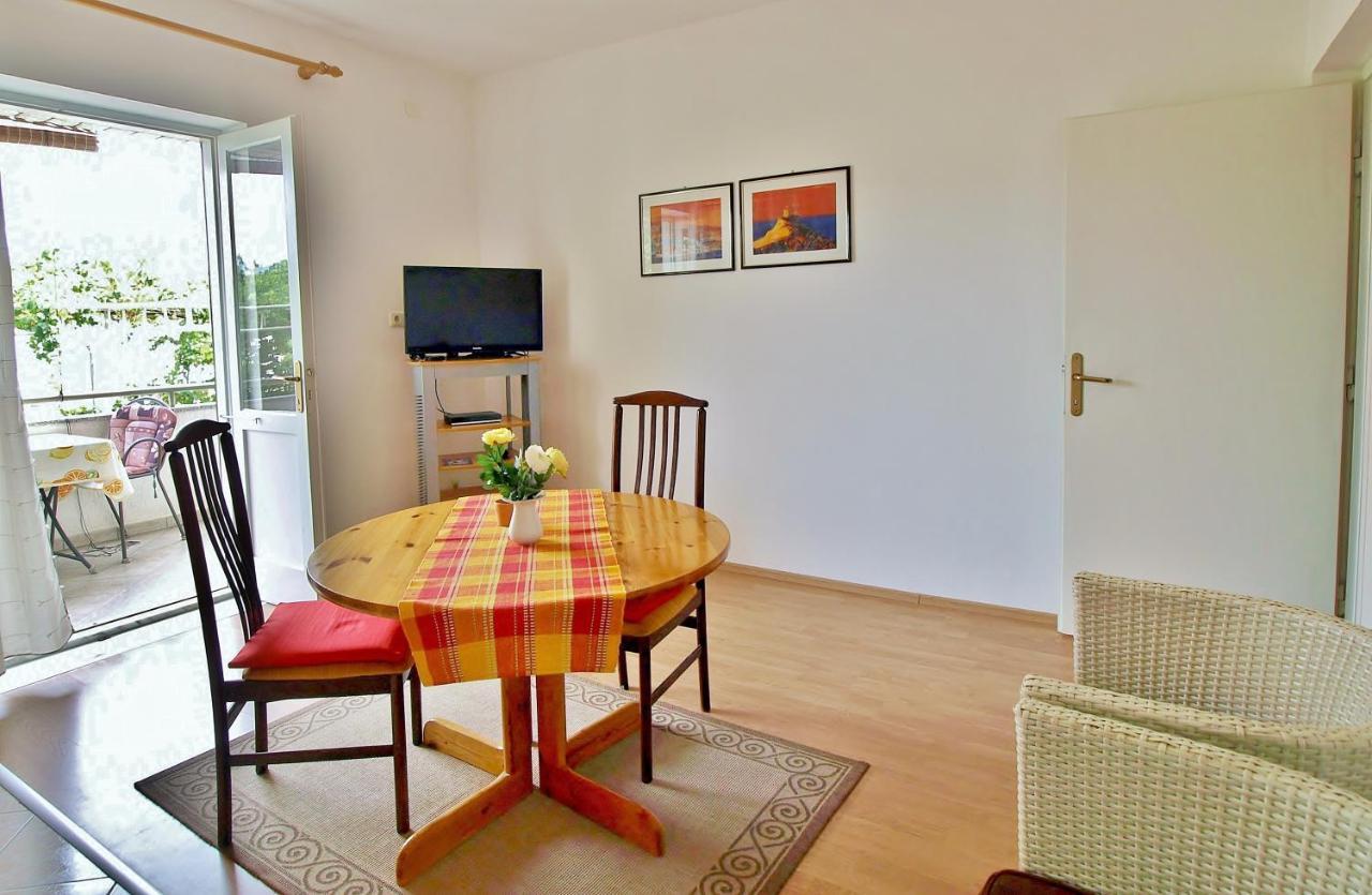 Apartments Biserka Rab Town Extérieur photo